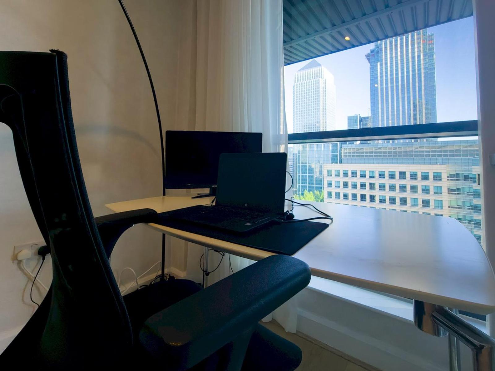Penthouse With Stunning Canary Wharf Views Ptk Londra