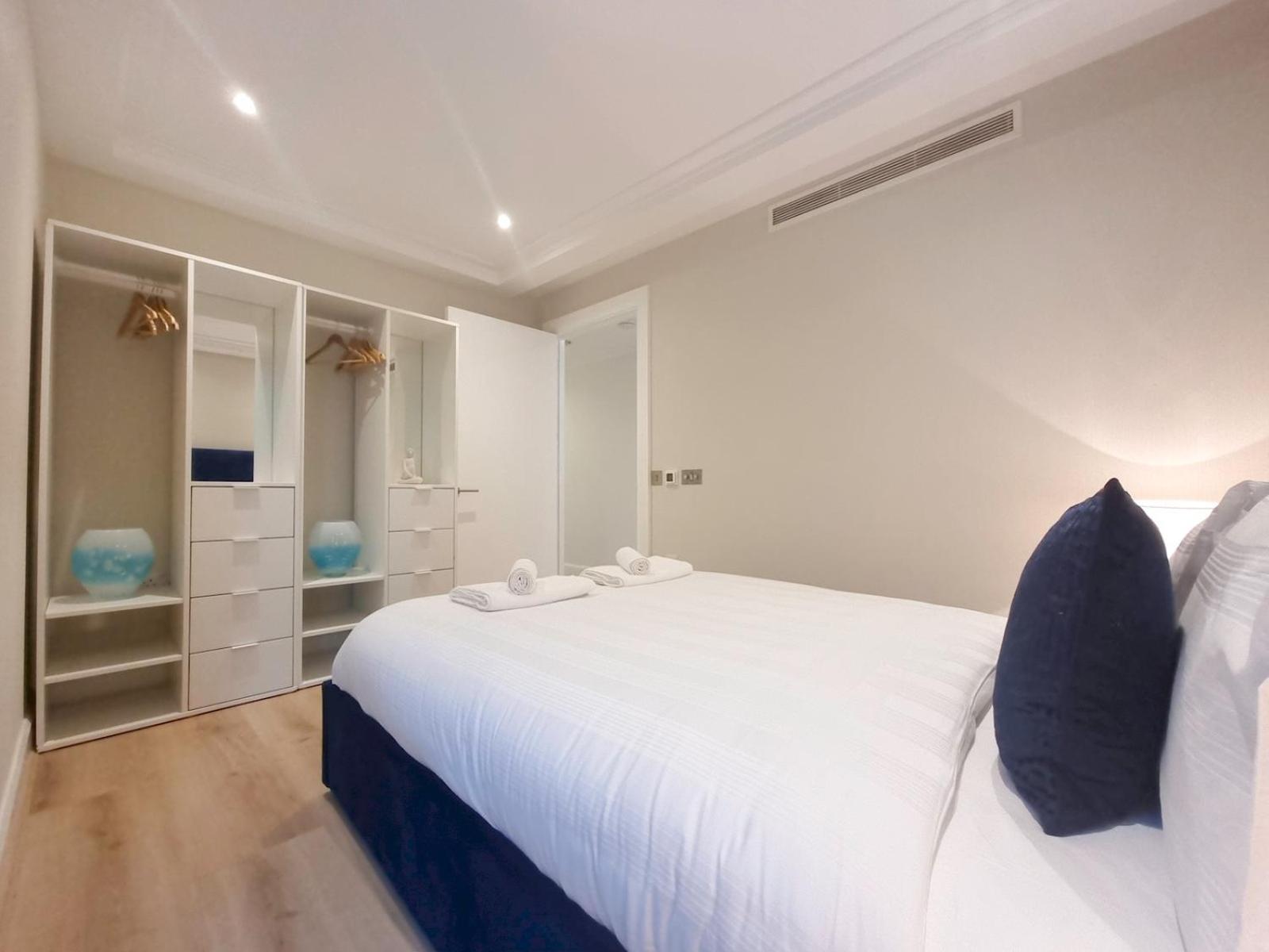 Penthouse With Stunning Canary Wharf Views Ptk