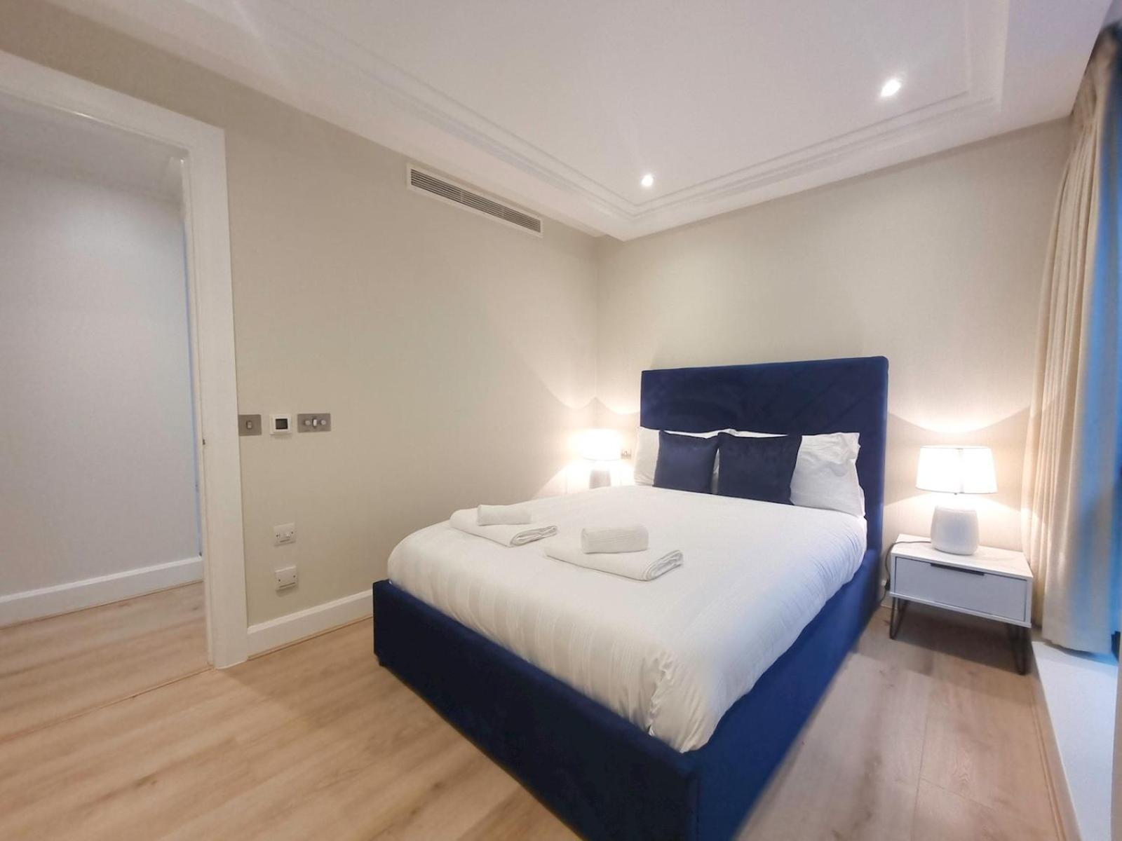 Penthouse With Stunning Canary Wharf Views Ptk Londra