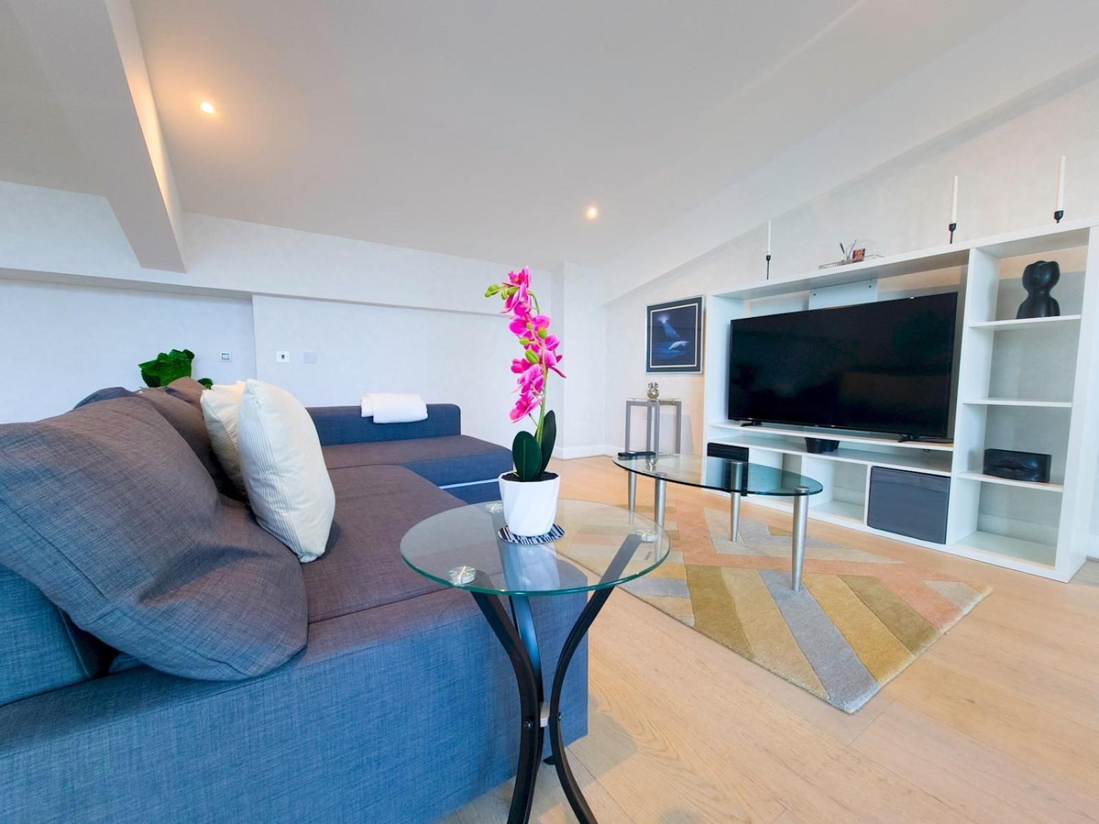 Penthouse With Stunning Canary Wharf Views Ptk Londra